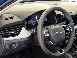 Skoda Kamiq 1.0 Tsi 115 Cv Selection  - Foto 17