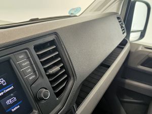 Volkswagen Crafter 2.0 Tdi 140 Cv Dsg L3h2 Furgon  - Foto 18