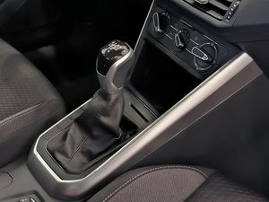 Volkswagen Polo 1.0 Tsi 95 Cv Life  - Foto 11