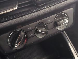 Skoda Fabia 1.0 Tsi 95 Cv Selection  - Foto 16