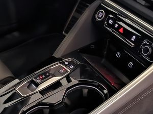 Audi Q5 sportback black l. e-hybrid quattro 220kw stronic  - Foto 17