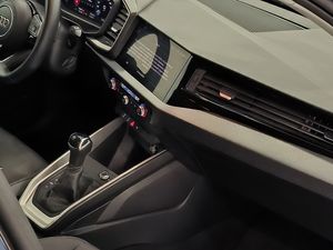 Audi A1 Sb 30 Tfsi 116 Cv Stronic Black Edicion  - Foto 19