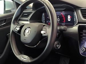 Skoda Superb 20 Tdi 150cv Dsg Ambition  - Foto 18