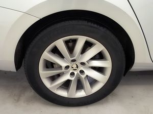 Skoda Superb 20 Tdi 150cv Dsg Ambition  - Foto 8