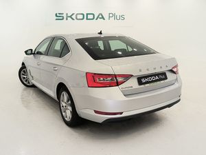 Skoda Superb 20 Tdi 150cv Dsg Ambition  - Foto 2