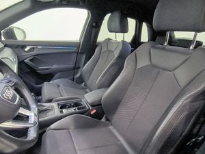 Audi Q3 35 Tfsi 150cv Stronic Black Line  - Foto 11