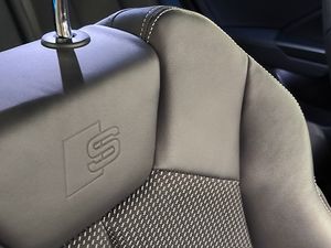 Audi Q3 35 Tfsi 150cv Stronic Black Line  - Foto 17