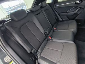 Audi Q3 45 tfsie 245 cv stronic black line  - Foto 8