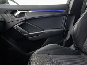 Audi Q3 45 tfsie 245 cv stronic black line  - Foto 17