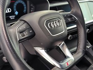 Audi Q3 45 tfsie 245 cv stronic black line  - Foto 12