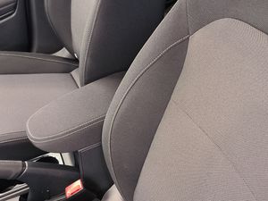 Skoda Fabia 1.0 Tsi 95 Cv Selection  - Foto 10