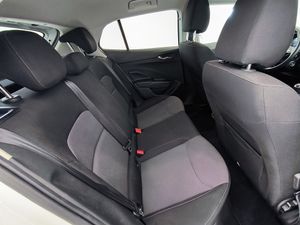 Skoda Fabia 1.0 Tsi 95 Cv Selection  - Foto 6