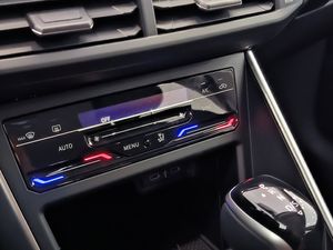 Volkswagen Polo mas 1.0 tsi 95 cv dsg  - Foto 17