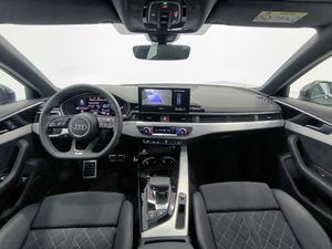 Audi A4 avant 35 tdi 163cv stronic black line limited  - Foto 7