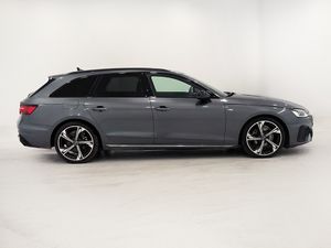 Audi A4 avant 35 tdi 163cv stronic black line limited  - Foto 3