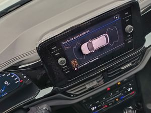 Volkswagen T-Roc 15tsi 150cv dsg r-line  - Foto 13