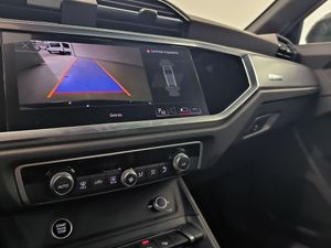 Audi Q3 sb 35 tdi 150 cv stronic sline  - Foto 19