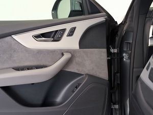Audi Q8 50 tdi 286 cv quattro tiptronic black line plus  - Foto 16