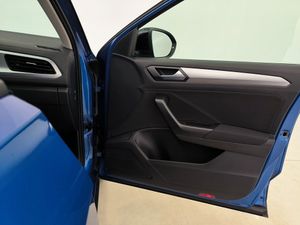 Volkswagen T-roc 1.5 Tsi 150 Cv Dsg Dark  - Foto 13