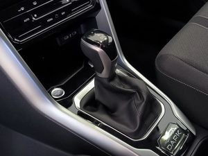 Volkswagen T-roc 1.5 Tsi 150 Cv Dsg Dark  - Foto 17