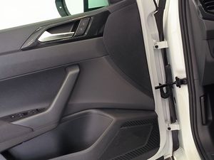 Volkswagen Taigo 1.0 tsi 95 cv mas  - Foto 12