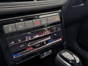 Volkswagen T-cross 1.0 Tsi 116 Cv Dsg R-line  - Foto 14