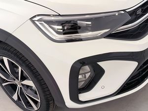 Volkswagen Taigo 1.0 tsi 116 cv dsg r-line  - Foto 17