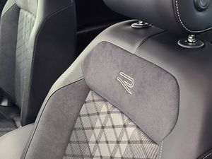 Volkswagen T-cross 1.0 Tsi 116 Cv R-line  - Foto 19