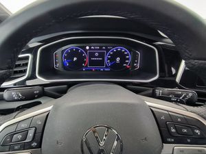 Volkswagen T-Roc 1.5 tsi 150 cv dsg r-line  - Foto 15