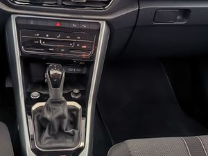 Volkswagen T-Roc 1.5 tsi 150 cv dsg life  - Foto 19