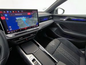 Volkswagen Passat 2.0 tdi 150 cv dsg rline  - Foto 17