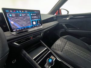 Volkswagen Tiguan R-line 1.5 Tsi Ehybrid 150 Cv / 85 K  - Foto 15