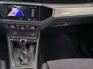 Audi Q3 sb 35 tdi 150cv stronic black limited  - Foto 20