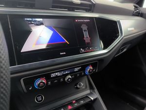 Audi Q3 sb 35 tdi 150cv stronic black limited  - Foto 16