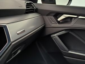 Audi Q3 sb 35 tfsi 150cv black line  - Foto 11