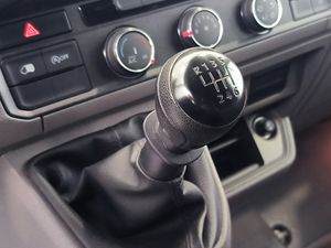 Volkswagen Crafter 35 furgon  batalla media l3h2 2.0 Tdi 140 cv 6 vel. 3500 kg  - Foto 17