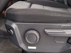 Volkswagen Crafter 35 furgon  batalla media l3h2 2.0 Tdi 140 cv 6 vel. 3500 kg  - Foto 15