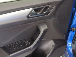 Volkswagen T-Roc 15 tsi 150cv dsg life  - Foto 12