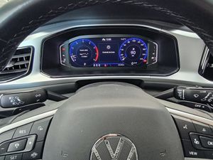 Volkswagen T-Roc 15 tsi 150cv dsg life  - Foto 16