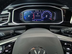 Volkswagen T-Roc 20 tdi 150cv dsg r-line  - Foto 14