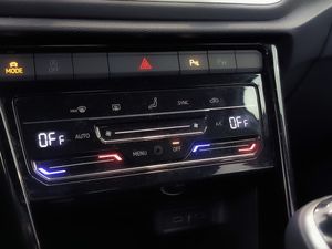 Volkswagen T-roc R-line 1.5 Tsi 110kw (150cv)  - Foto 16