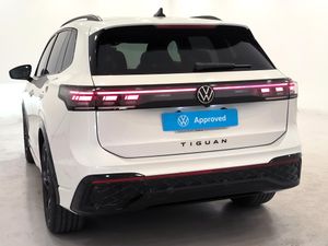 Volkswagen Tiguan 2.0 Tdi 150 Cv Dsg R-line  - Foto 11