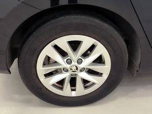 Skoda Fabia   - Foto 8