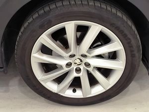 Skoda Scala 1.0 Tsi 110 Cv Emotion  - Foto 8