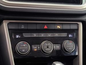 Volkswagen T-Roc 1.5 tsi 150 cv dsg advance r-line  - Foto 18