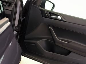 Volkswagen Polo 1.0 Tsi 95 Cv Life  - Foto 9