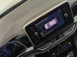 Volkswagen T-roc 1.5 Tsi 150 Cv R-line  - Foto 13