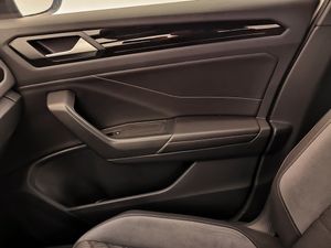 Volkswagen T-roc 2.0 Tdi 150 Cv Dsg Rline  - Foto 14