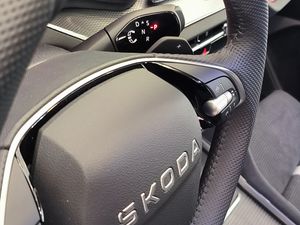 Skoda Kodiaq Sportline 1.5tsi Iv 204cv Dsg 6v  - Foto 11