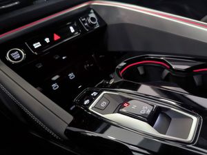 Audi Q5 Sportback Black Line E-hybrid Quattro 220  - Foto 15